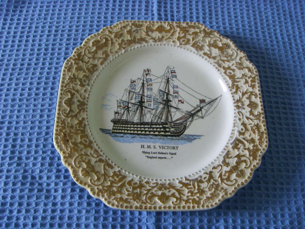 SOUVENIR PLATE FROM THE VESSEL THE HMS VICTORY
